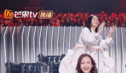 白厨神惊艳全场霍总他后悔了,一场烹饪盛宴背后的情感纠葛